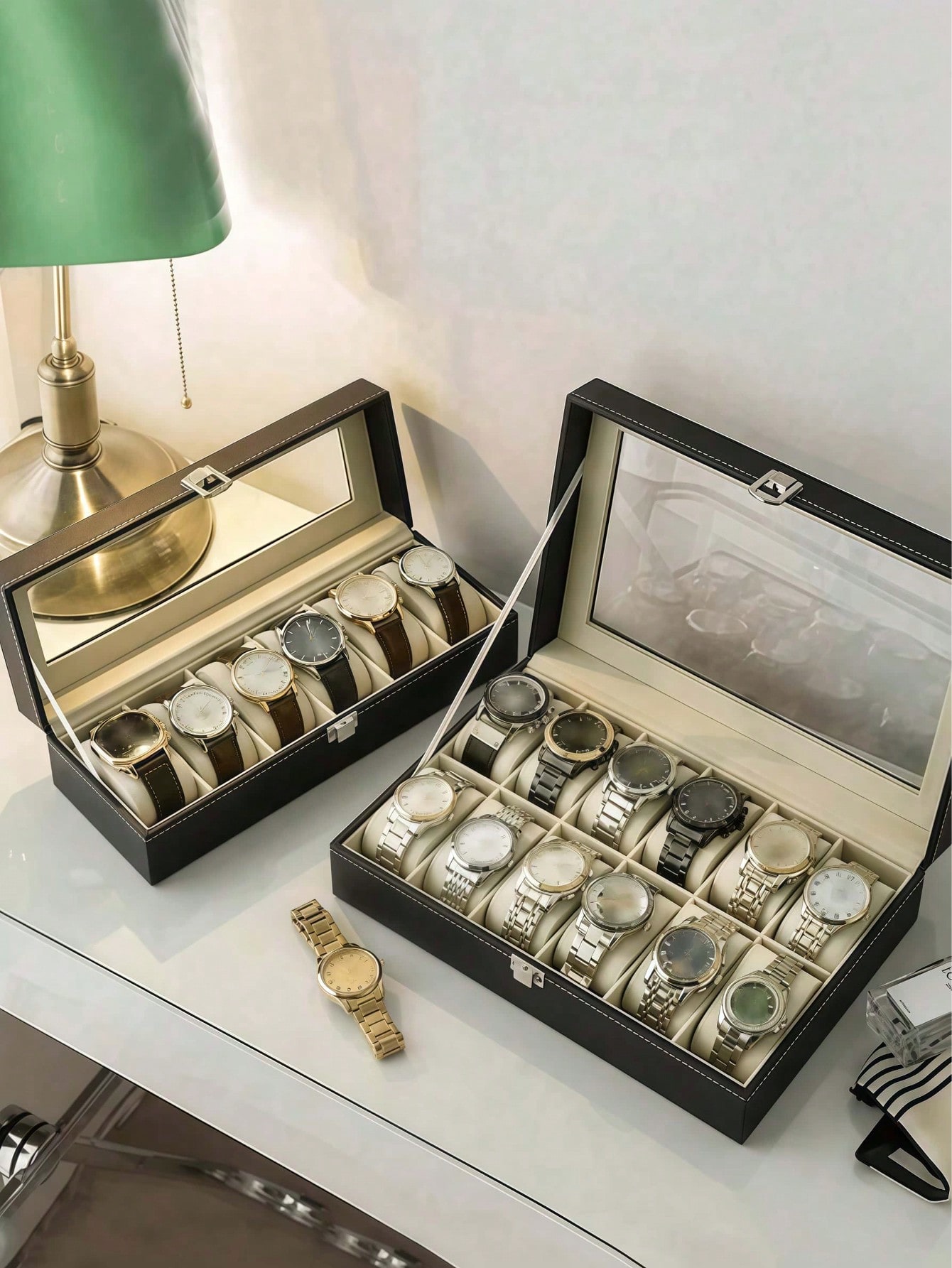 Kotak Jam Tangan Kulit dengan  - Luxury Watch Holder ulasan dan harga